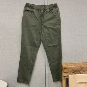 Green elastic waist pants